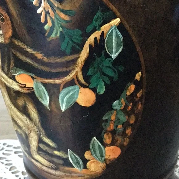 Vintage Sarreid Ltd. ceramic cachepot planter.